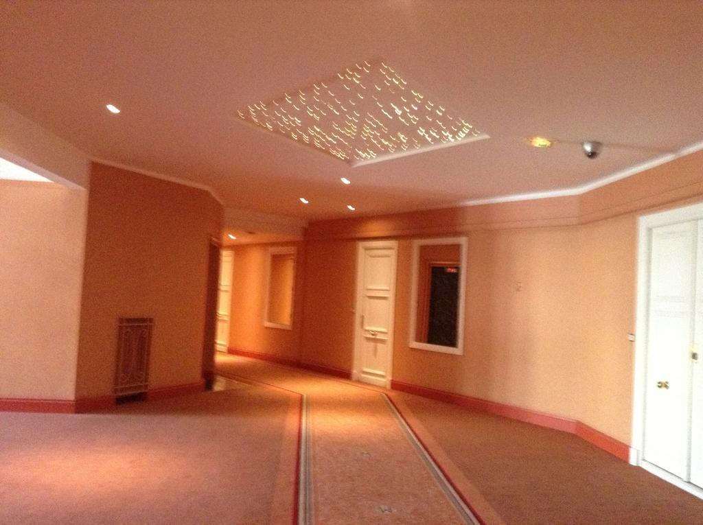 Cannes, Croisette, Palais Miramar Rum bild